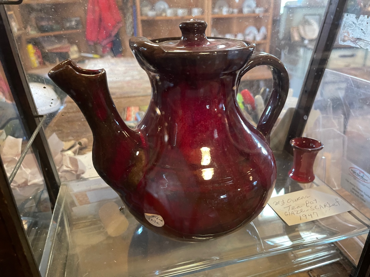M.L. Owens 1947 scarlet glaze teapot